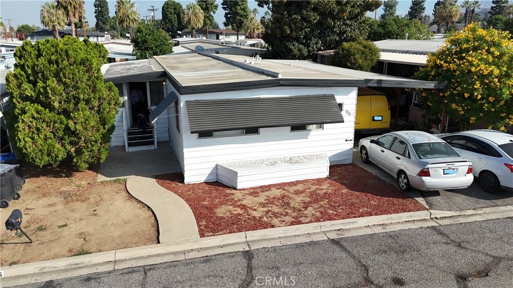 Photo of 1560 Massachusetts Ave, Riverside, CA 92507 (MLS # SW25245384)