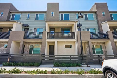 11708 Arkansas Street D Artesia CA 90701