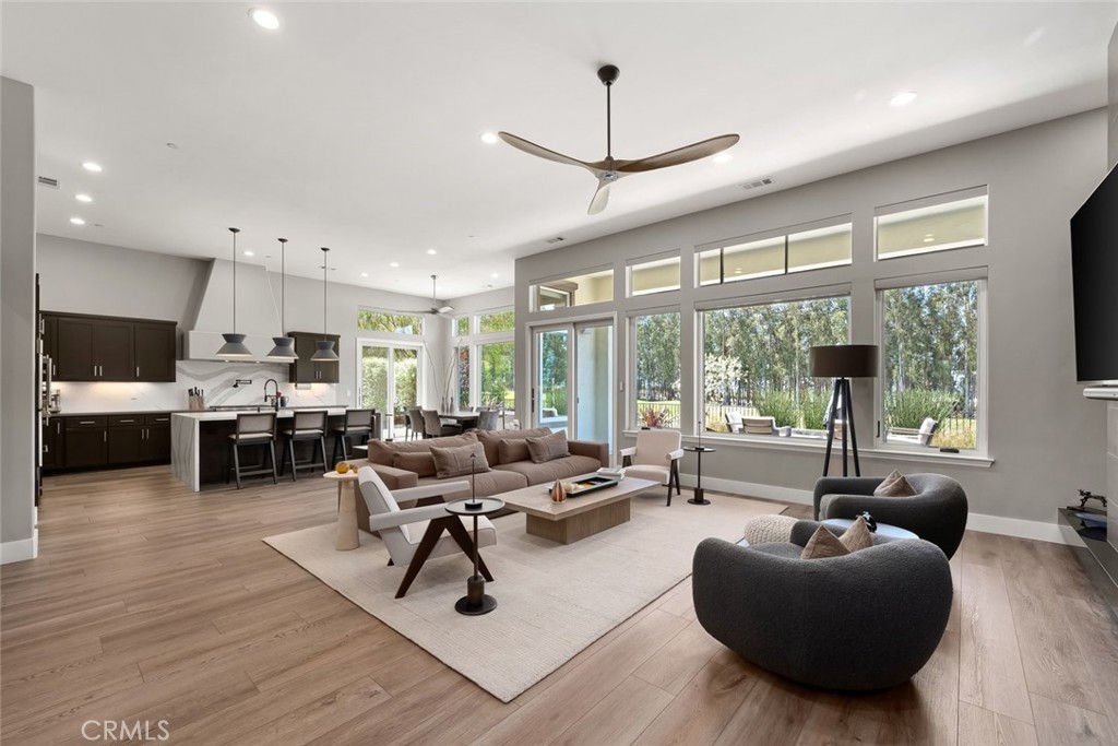 1958 Eucalyptus Road