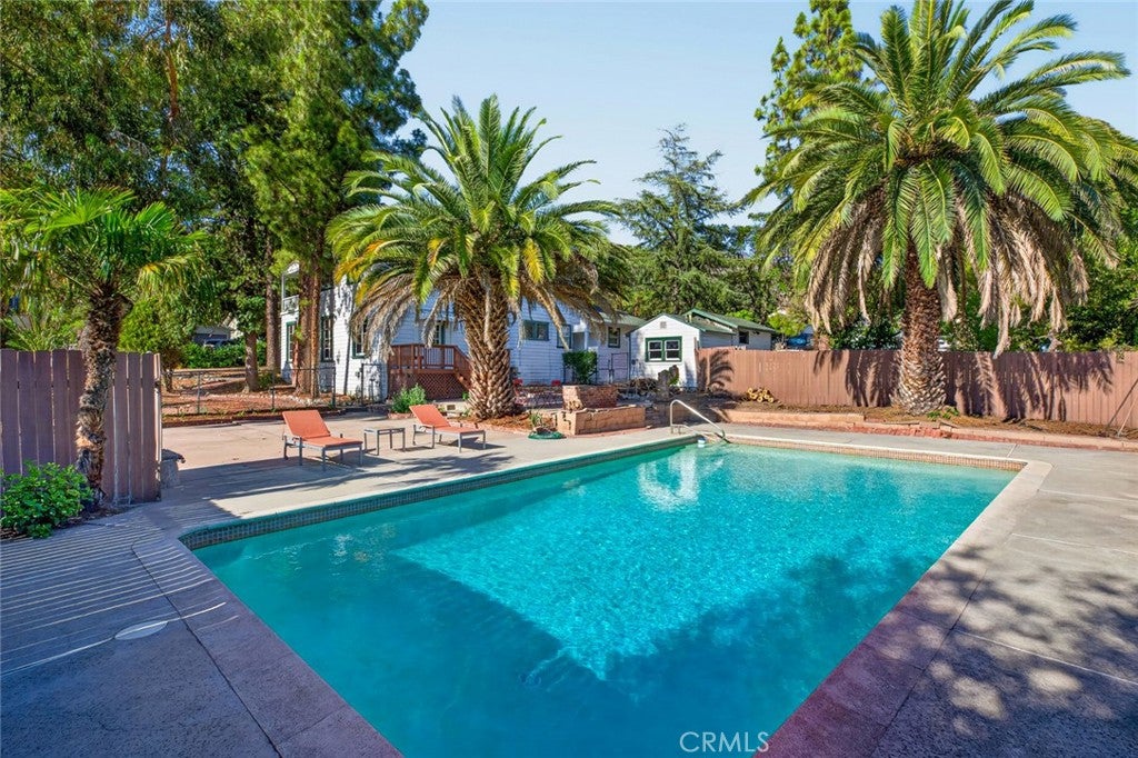 6604 Valmont Street, Tujunga CA 91042