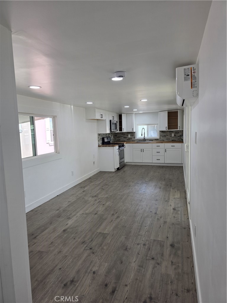 12401 Filmore #637 Street 637