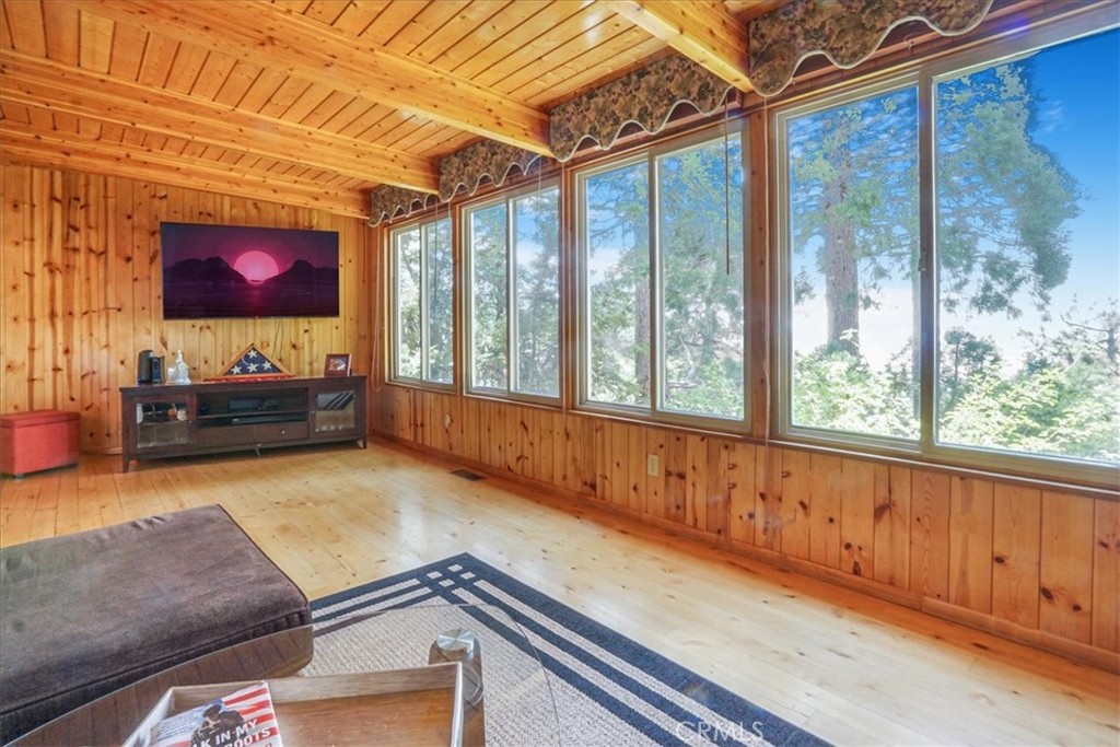 Running Springs (RUSG) - Residential