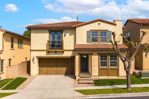 Photo of 262 N Callum Dr, Anaheim, CA 92807 (MLS # AR26067716)