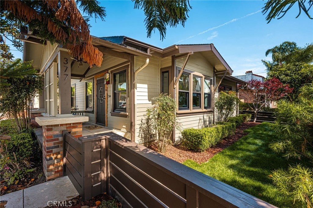 377 Ximeno Avenue, Long Beach CA 90814