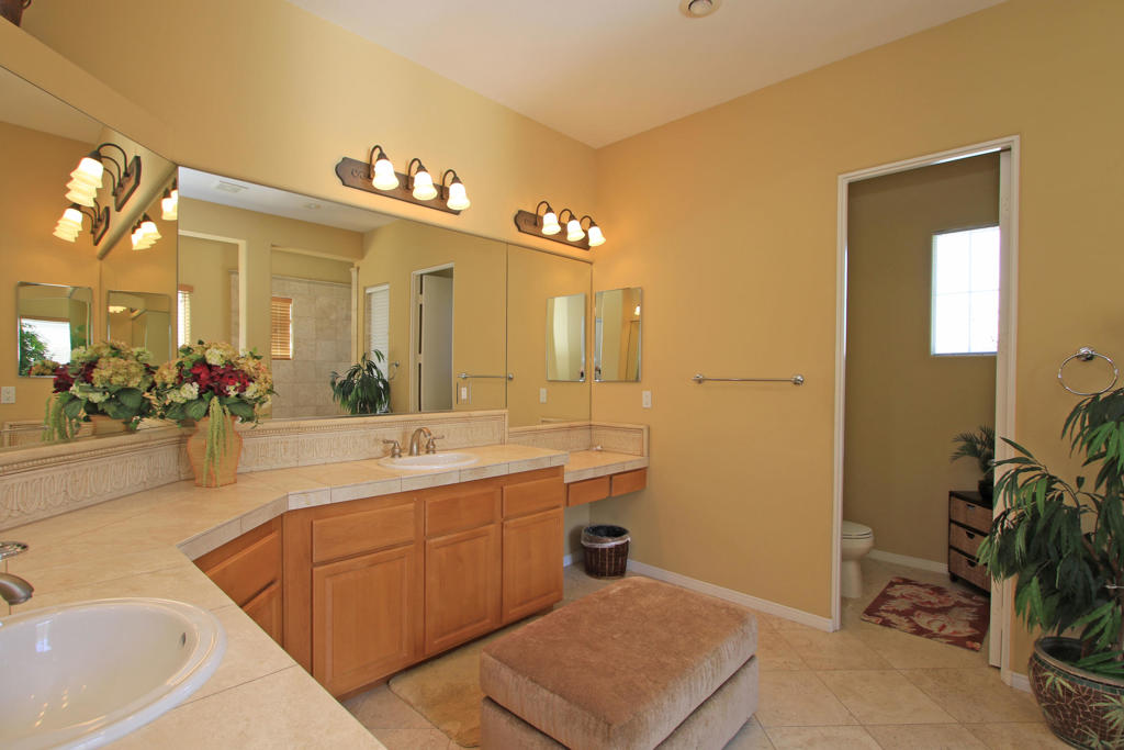 PGA Nicklaus Trnamnt - Residential Lease