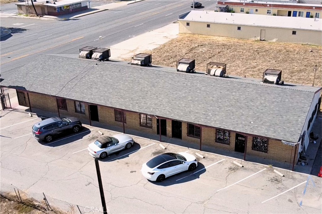 380 W Foothill Blvd