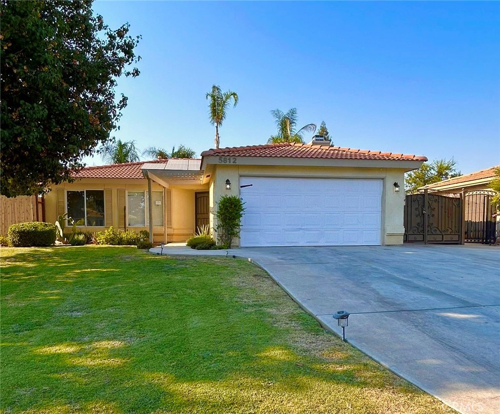 5812 Summer Cypress Drive