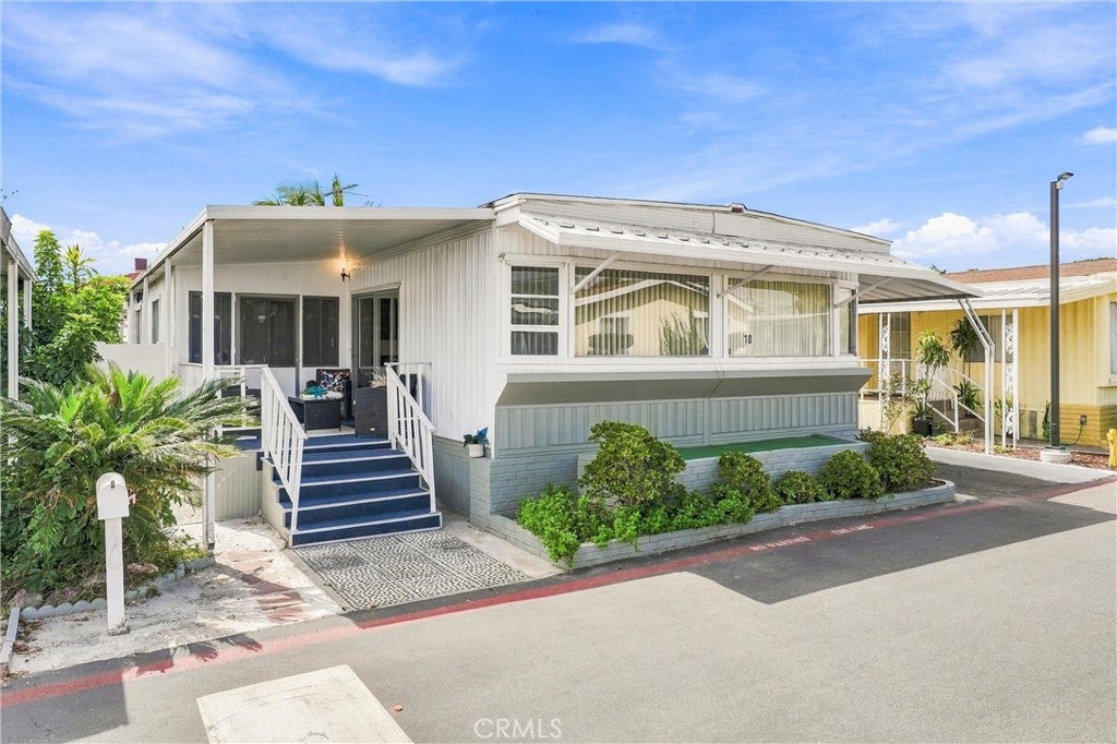 3050 W Ball Road 10