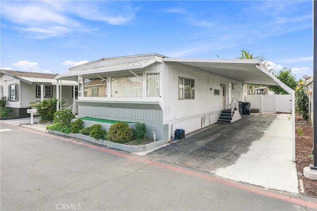 3050 W Ball Road 10