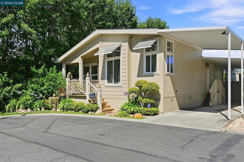 51 Terrace Dr
