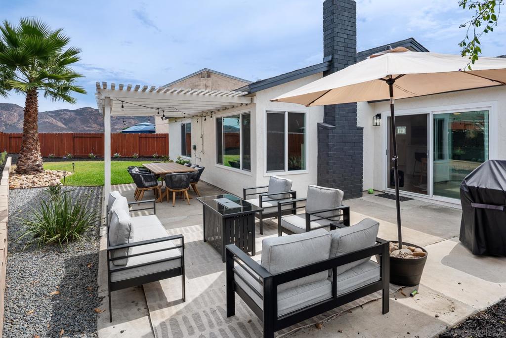 Del Cerro - Residential