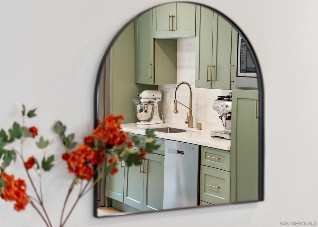 Del Cerro - Residential