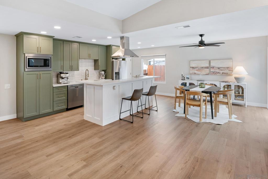 Del Cerro - Residential