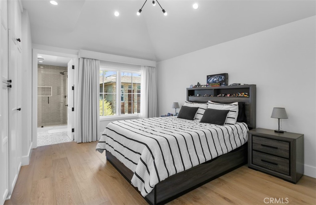 Bayshores (BSHR) - Residential