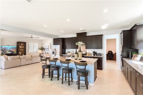 34901 Limecrest Murrieta CA 92563