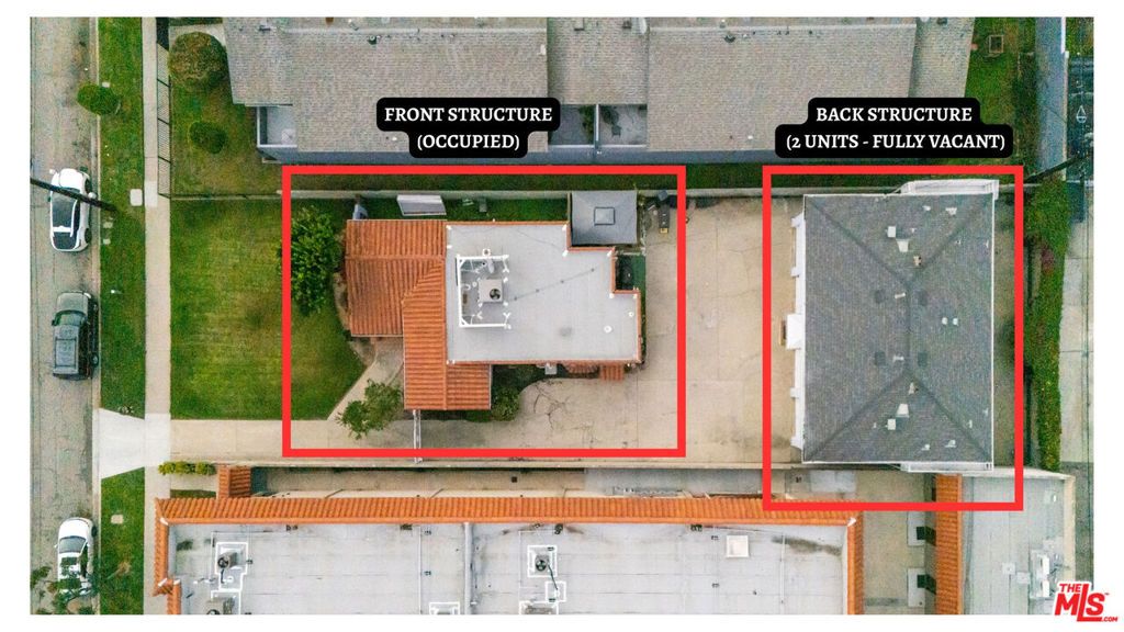 Photo of 811 E Nutwood Street, Inglewood, CA 90301 (MLS # 25628685)