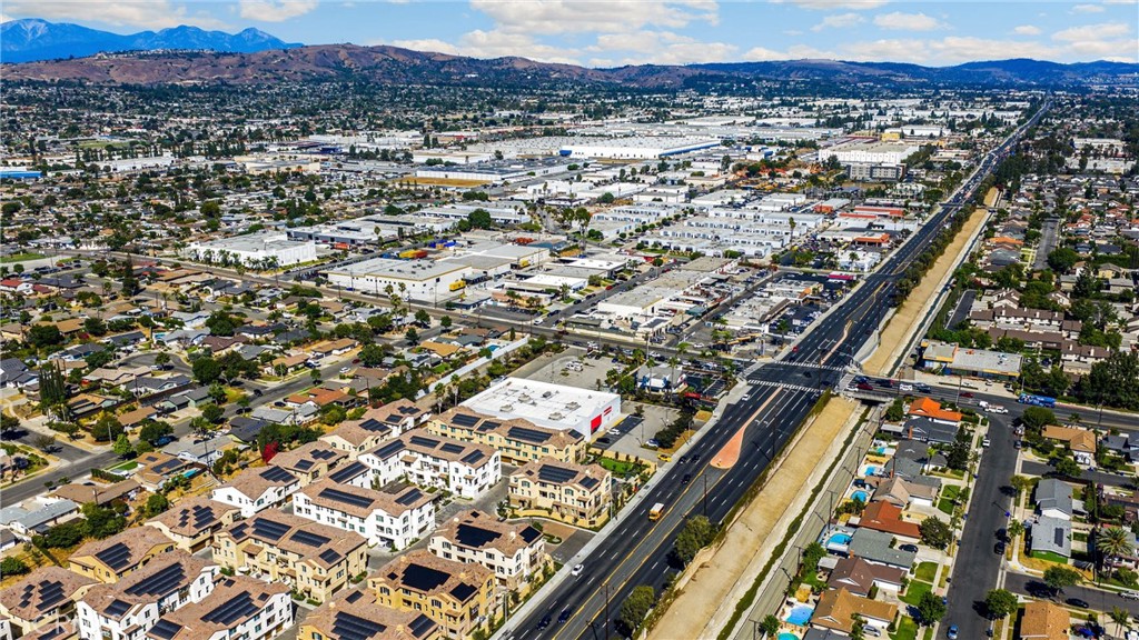 Vista Walk - Residential