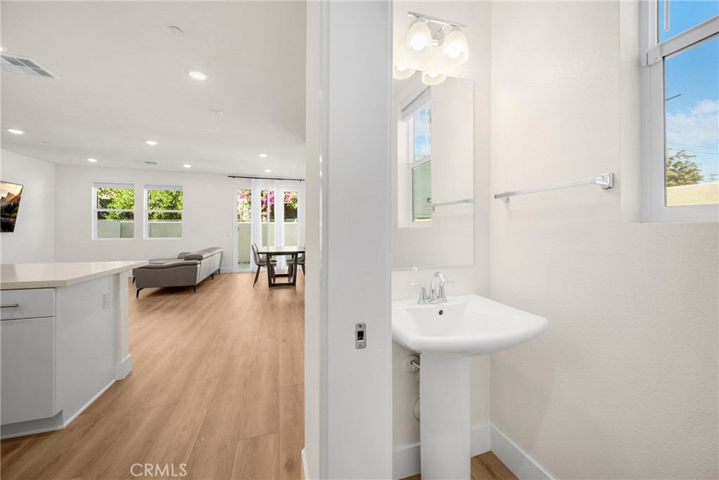 Vista Walk - Residential