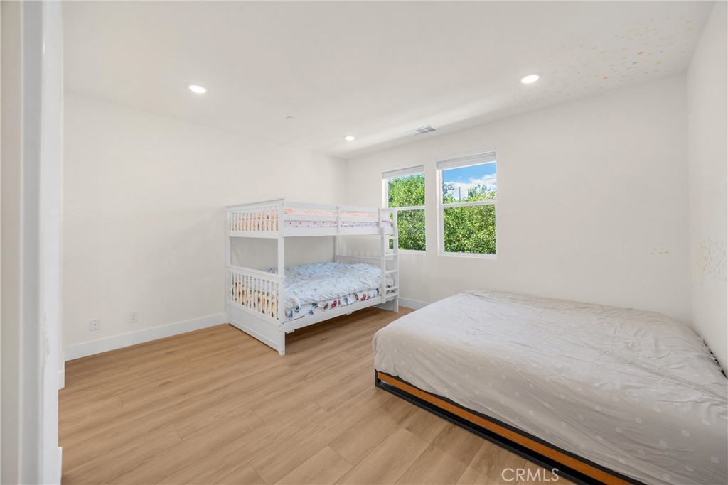 Vista Walk - Residential