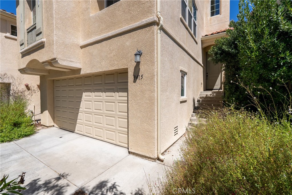 9415 Casa Bella Court