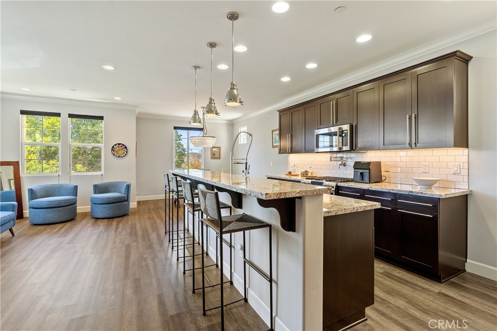 9415 Casa Bella Court