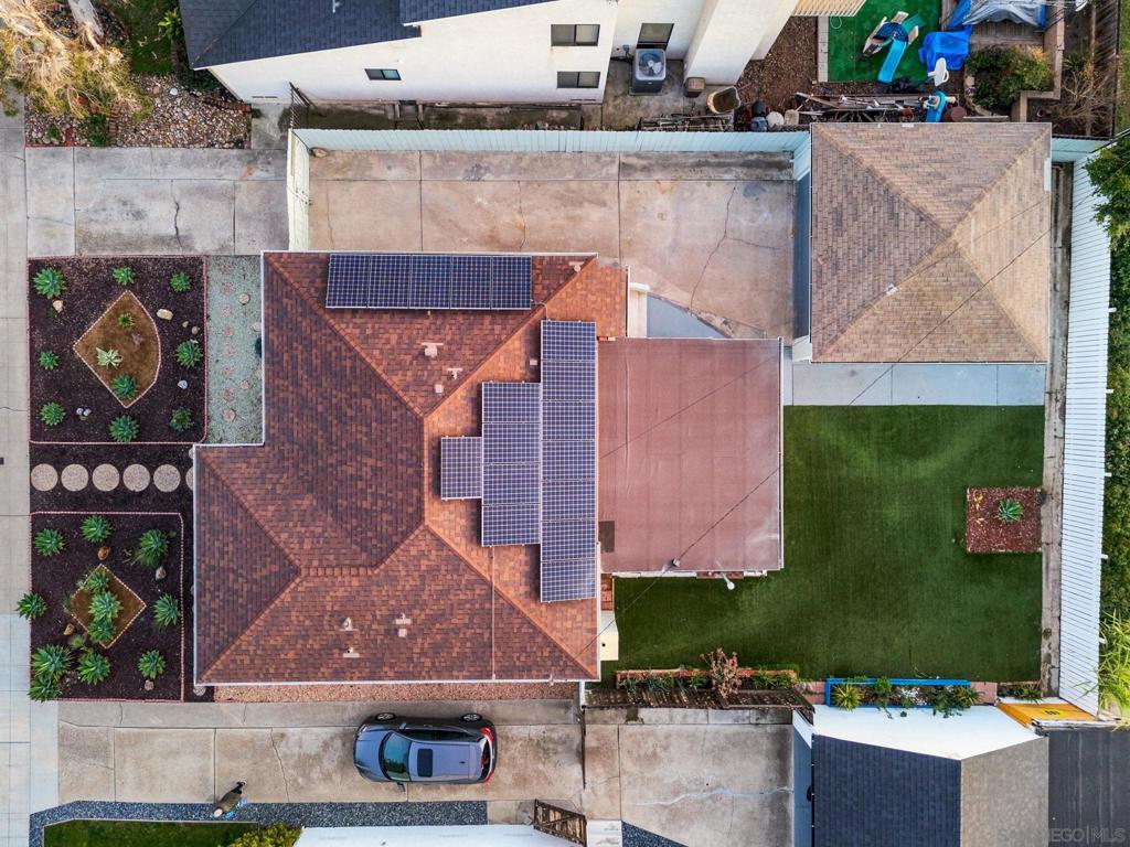 4220 E Overlook Dr, San Diego CA 92115