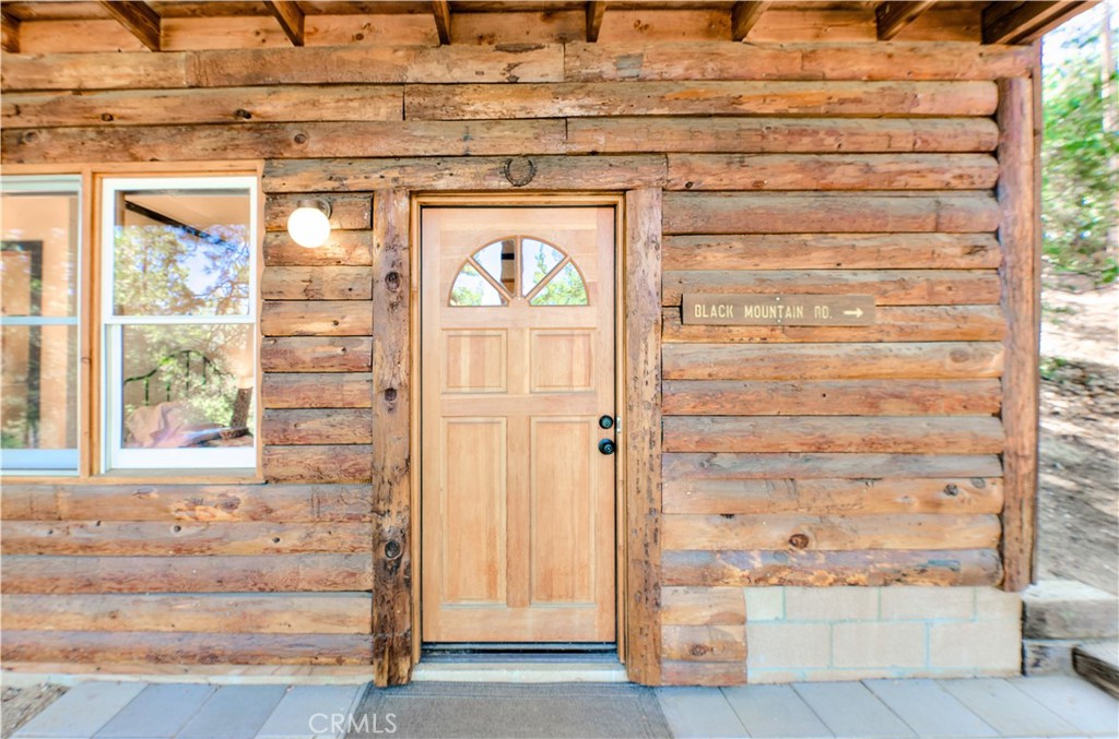 25121 Banning Idyllwild