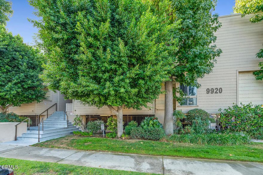Beautifully remodeled in 2020 and updated again last month with new paint and new flooring, this perfectly laid out 2 bedroom 2 bath condo with open living to dining and kitchen layout is not to be missed! Enjoy the convenience of in-unit laundry, the serenity of a private balcony patio and the lovely community grounds with spa and assigned parking. Centrally located and highly accessible, you'll appreciate nearby shopping, restaurants and coffee shops with a walk score of 72 and bike score of 71. Make this Chatsworth Peak condo yours!