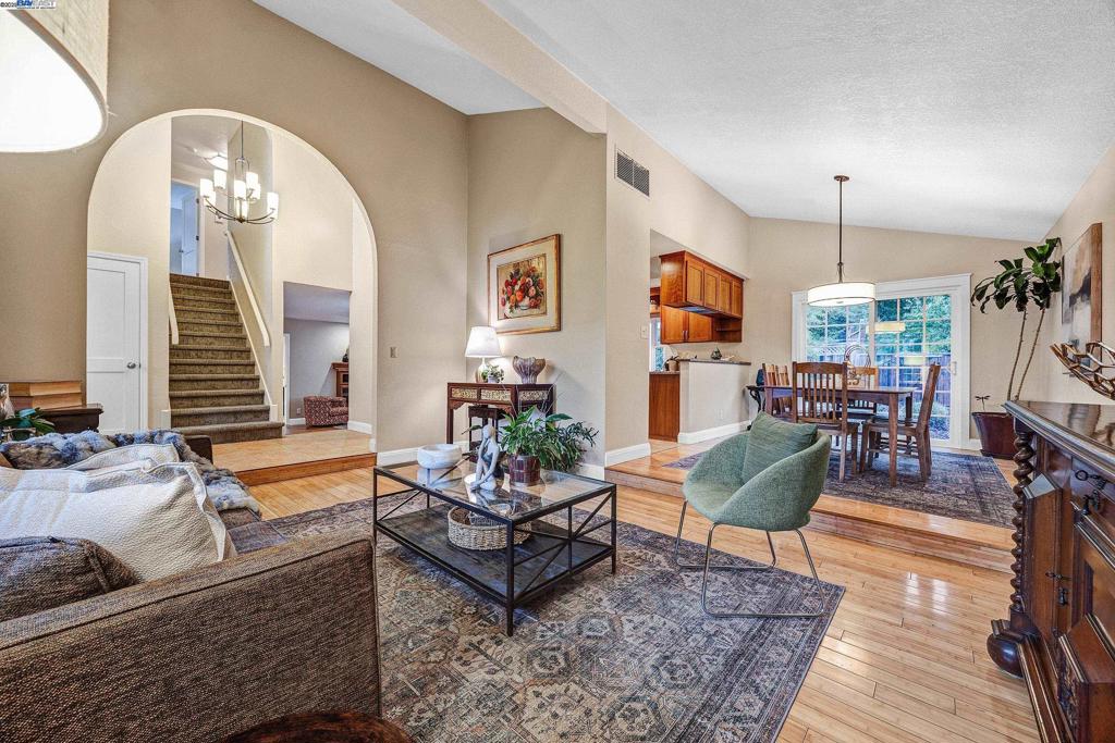 PLEASANT MEADOWS - Residential