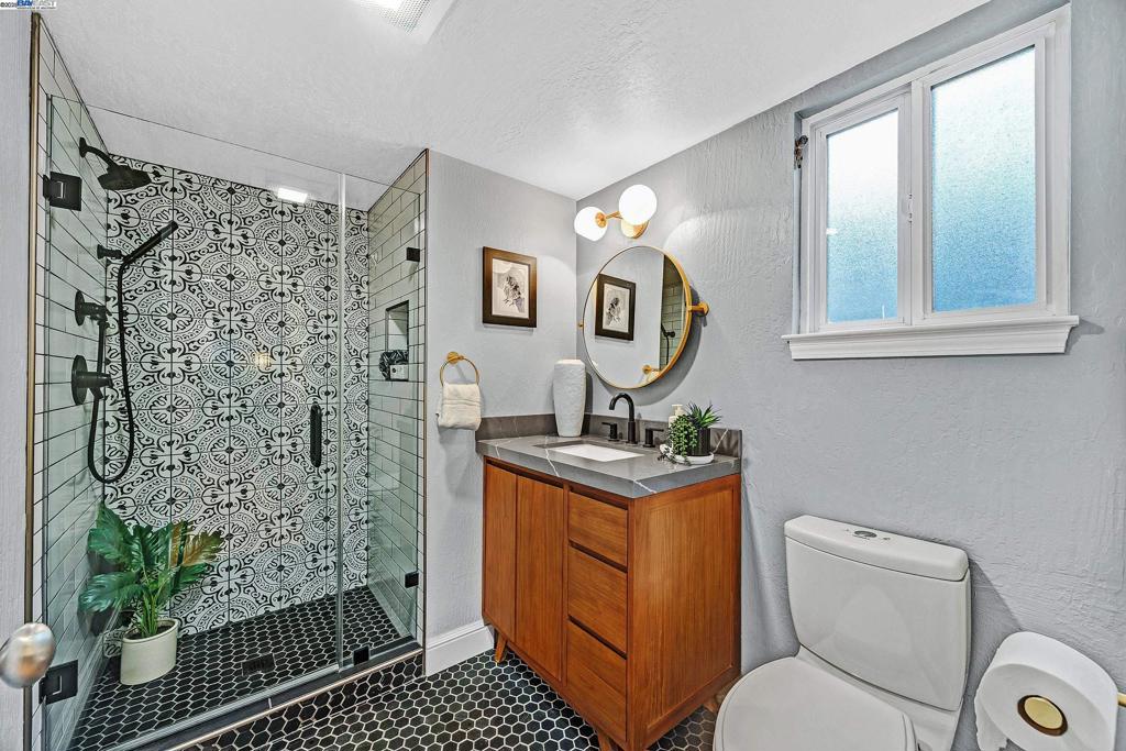 PLEASANT MEADOWS - Residential