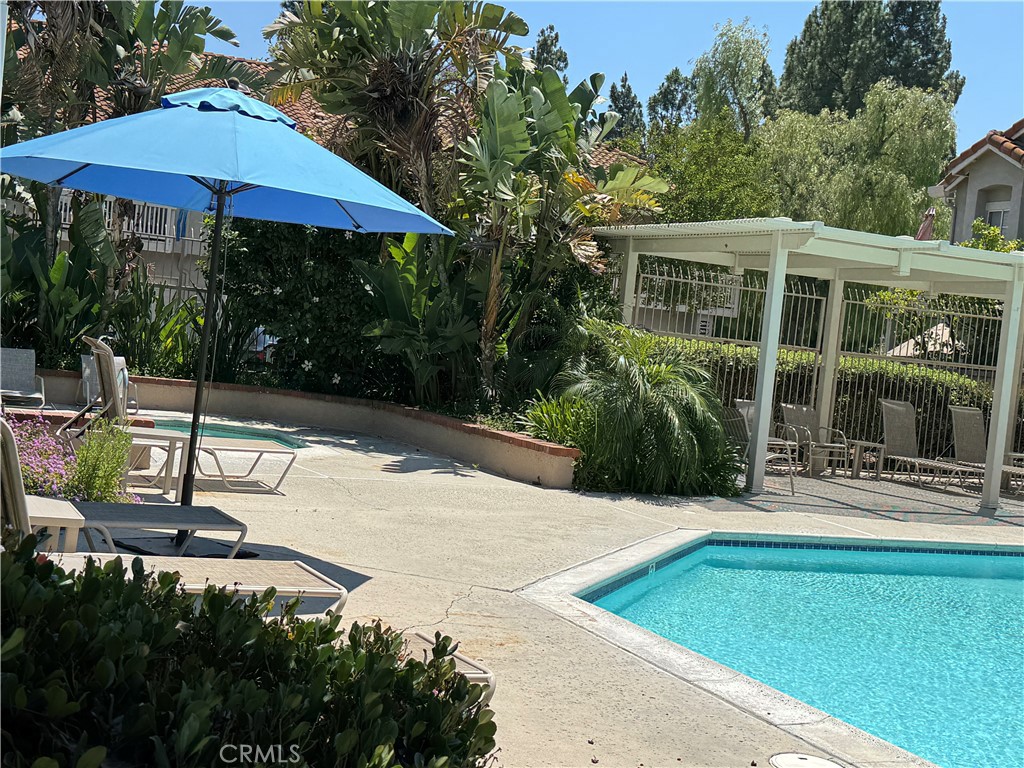 18948 Canyon Hill