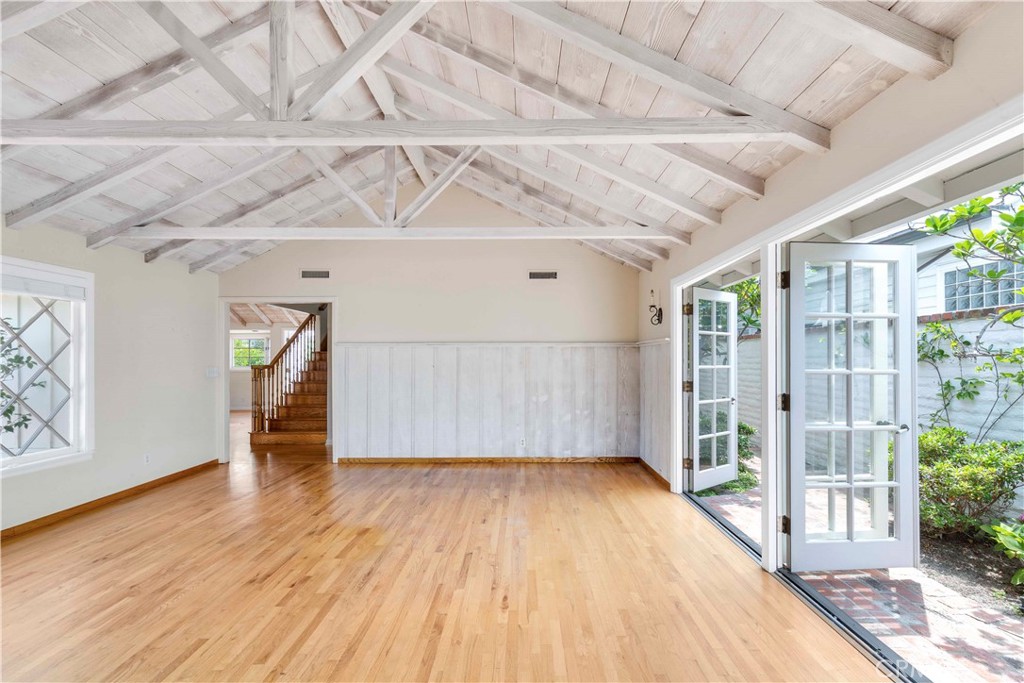 Bayshores (BSHR) - Residential