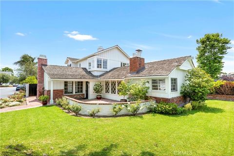 2562 Vista Drive Newport Beach CA 92663