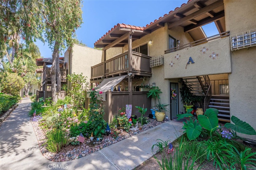 1345 Cabrillo Park Drive A06