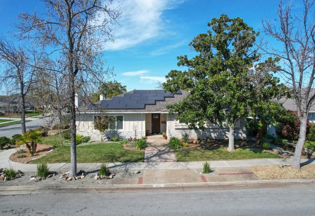 Photo of 1597 Willowmont Avenue, San Jose, CA 95118 (MLS # ML82042022)