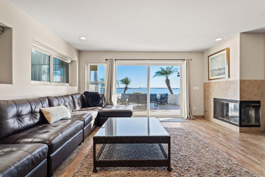 Pacific Beach - Residential