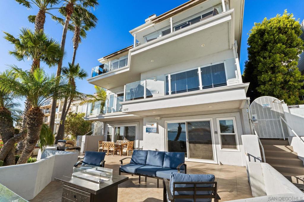 Pacific Beach - Residential
