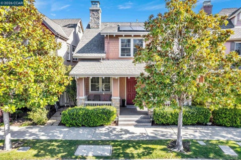Photo of 2036 SERRA LN, Hercules, CA 94547 (MLS # 41147113)