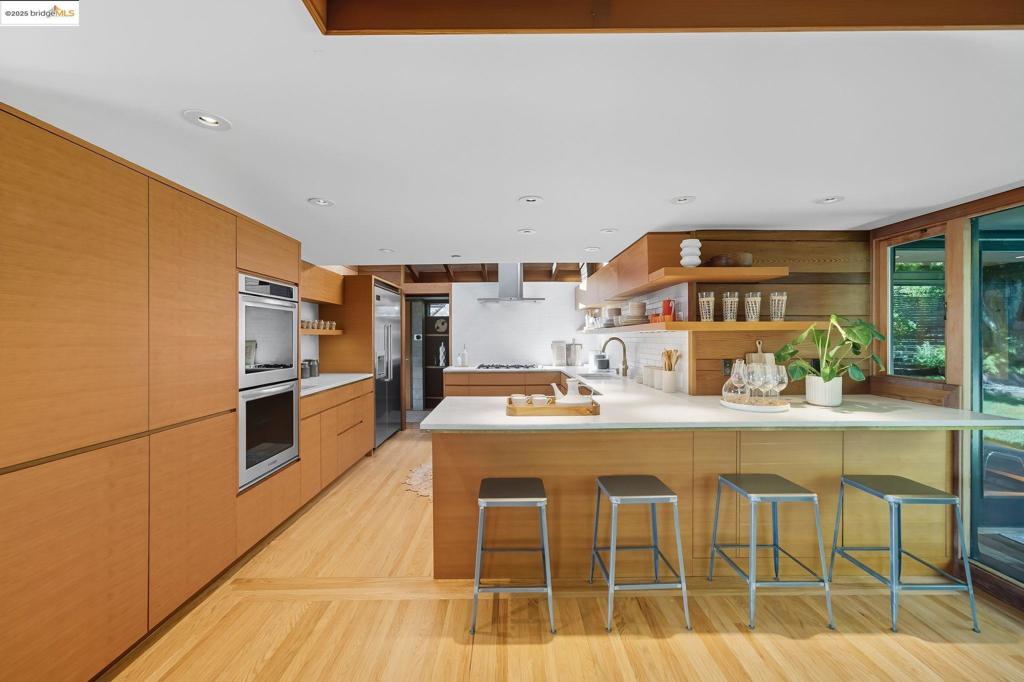 GRIZZLY PEAK - Residential