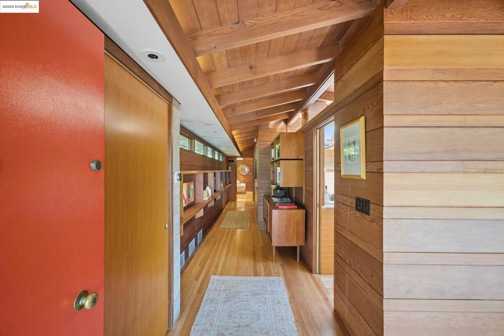 GRIZZLY PEAK - Residential
