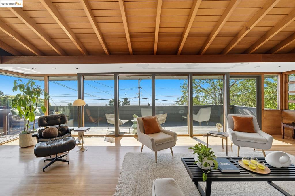 GRIZZLY PEAK - Residential