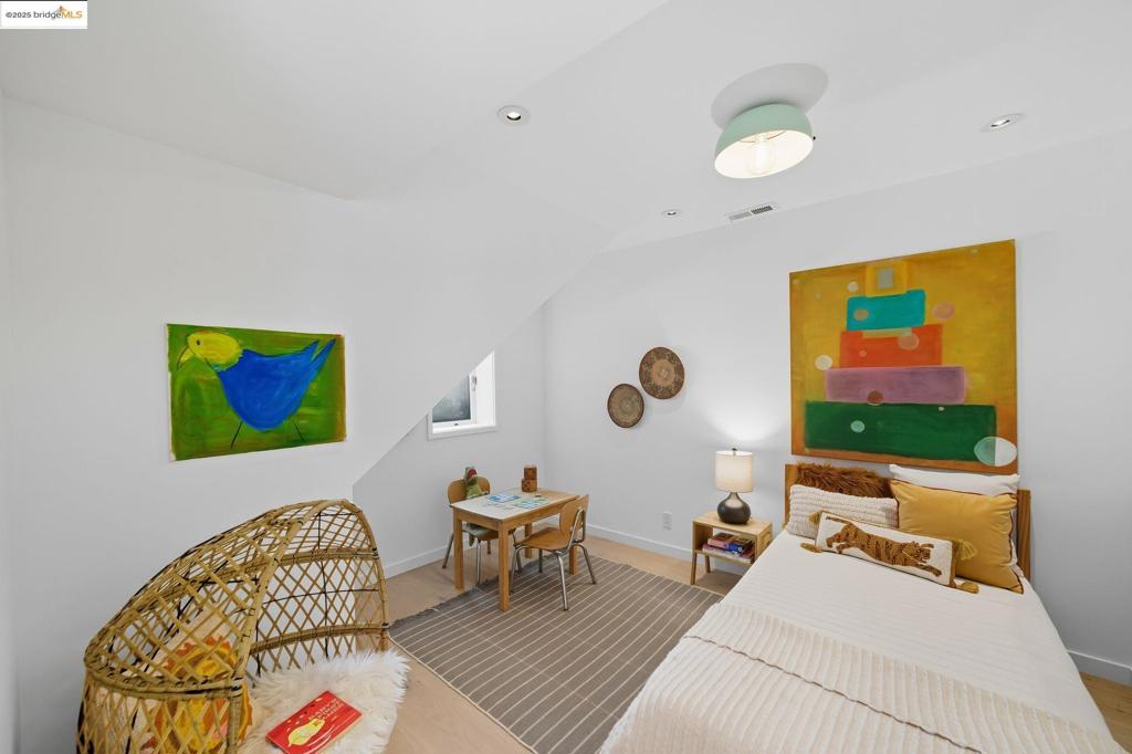 GRIZZLY PEAK - Residential