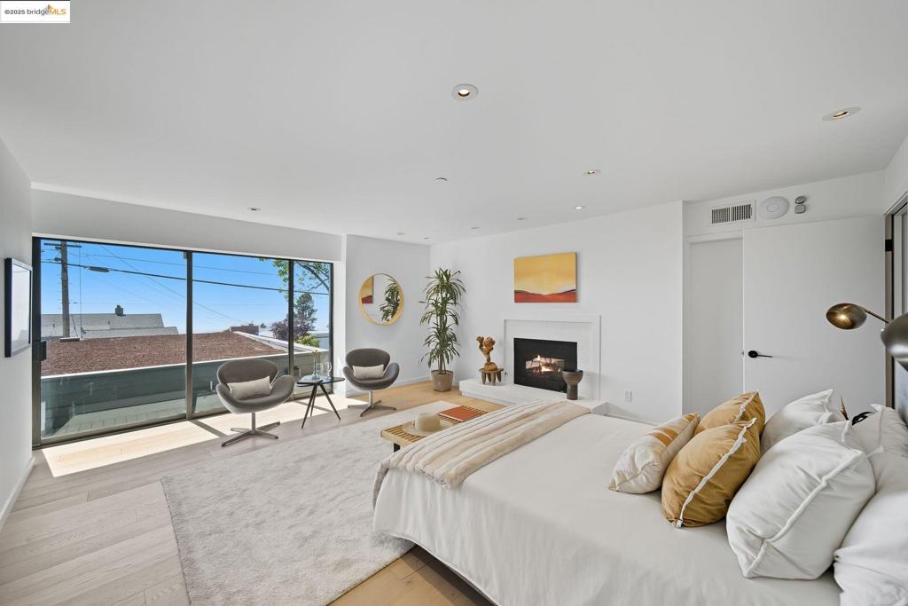 GRIZZLY PEAK - Residential