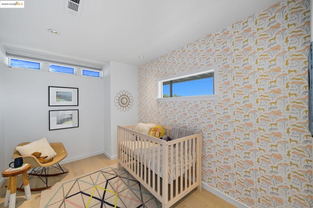 GRIZZLY PEAK - Residential