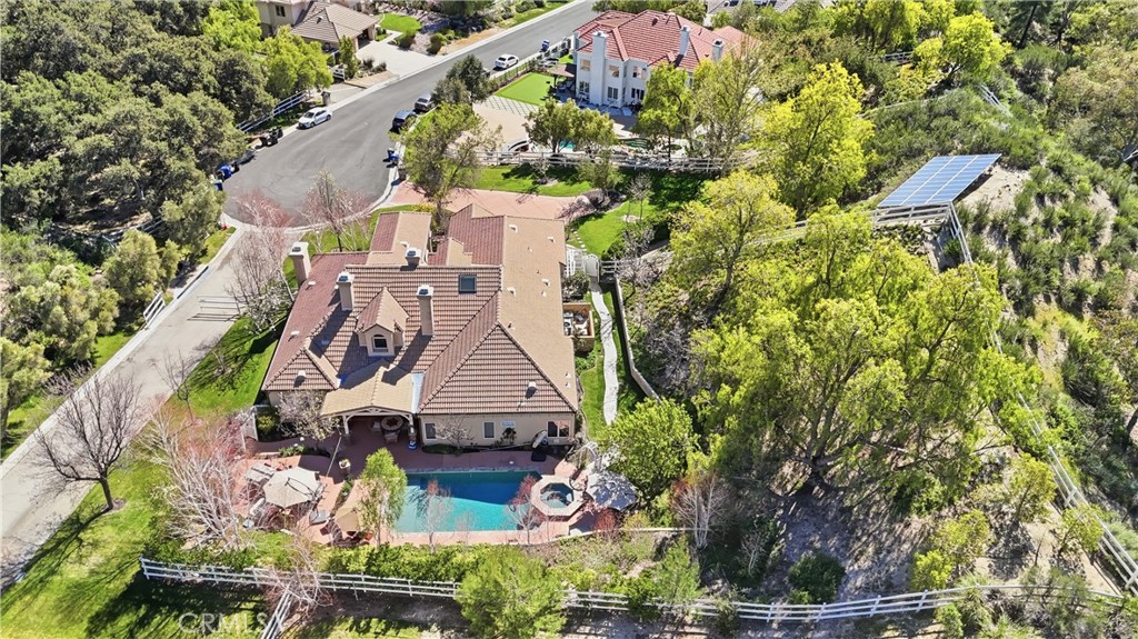 27139 Crystal Springs
