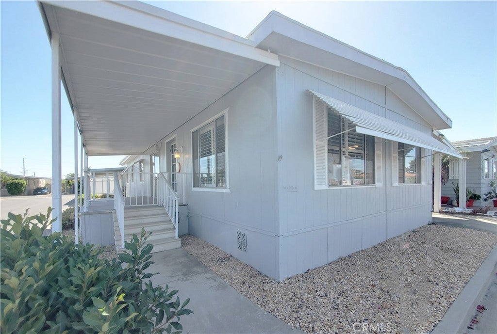 15300 Magnolia 109