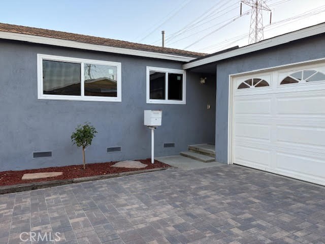 6529 Pioneer Boulevard