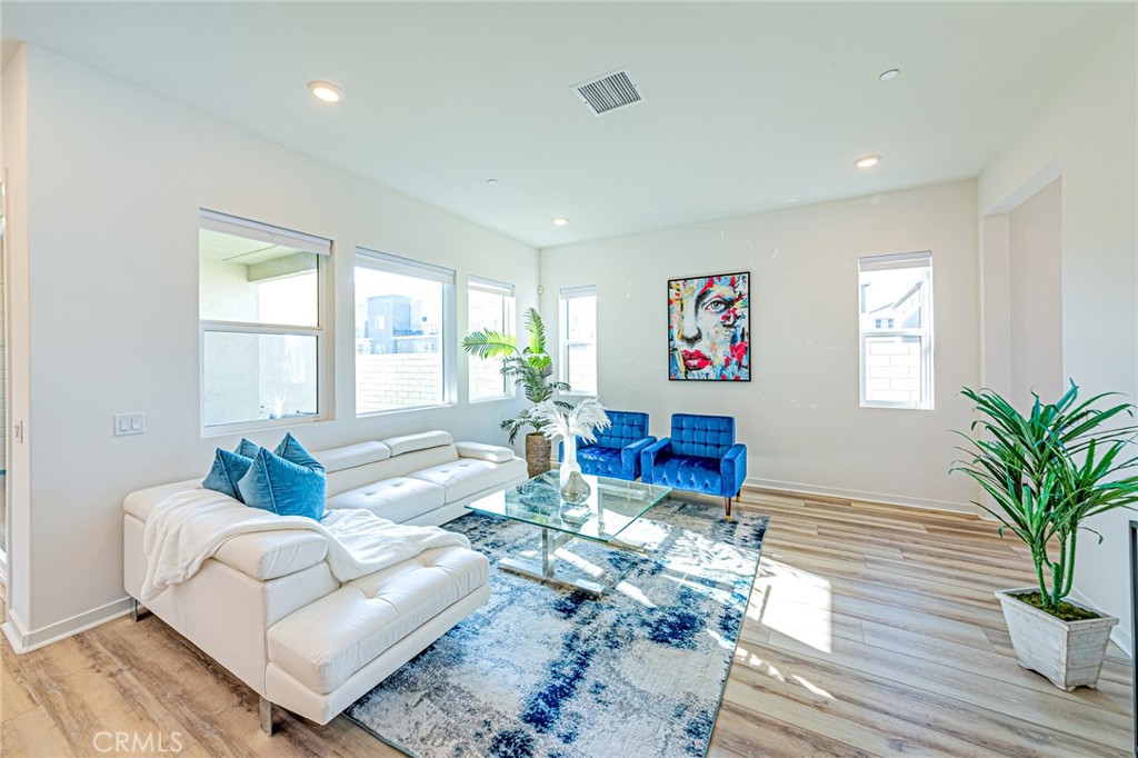 27505 Illumination Court