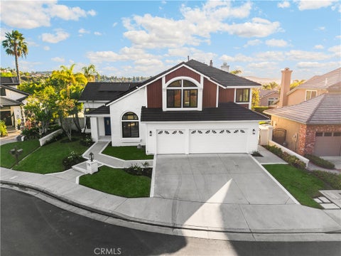 Photo of 775 S Dove Tree Lane, Anaheim, CA 92808 (MLS # DW26222854)