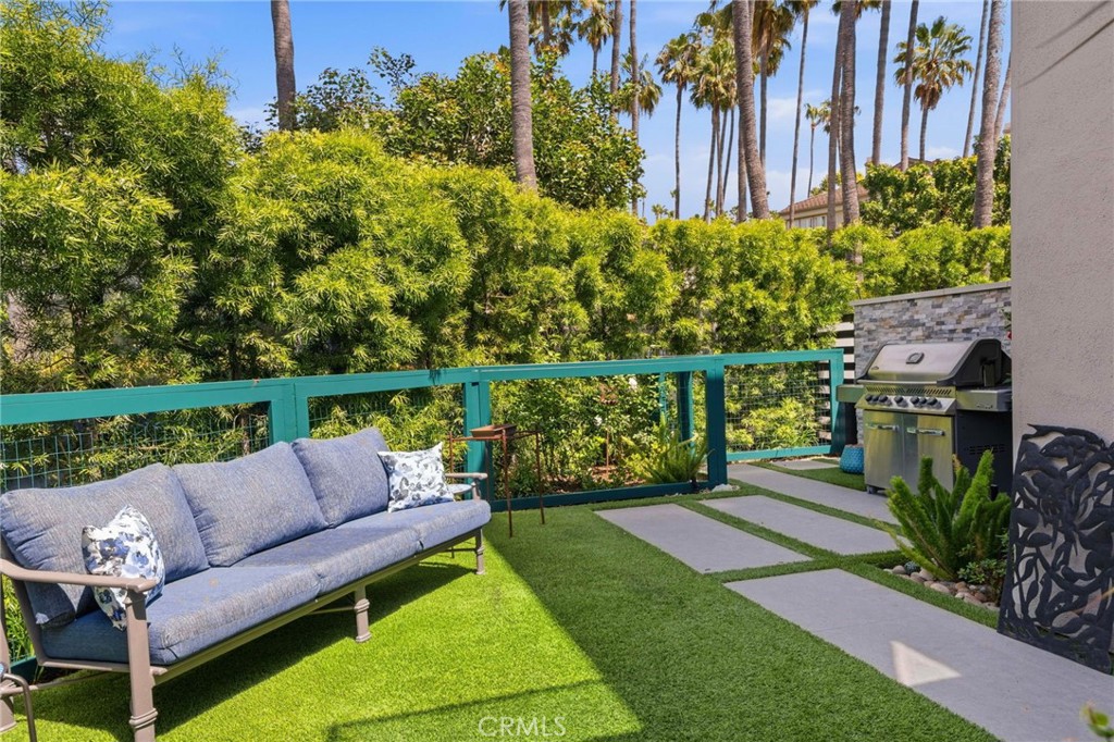 51 Seabrook Cove